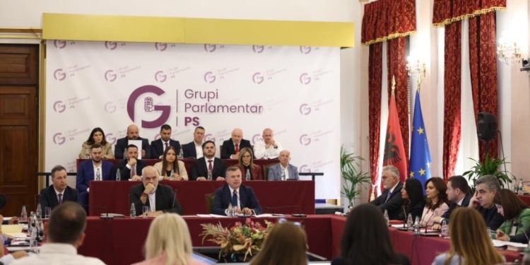 EMRAT/ PS cakton 4 nënkryetarët në komisionet parlamentare që do drejtohen nga PD
