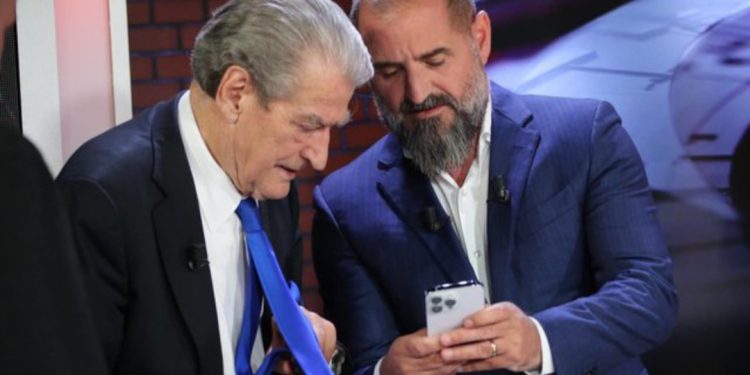 Çim Peka zbulon “tradhtinë” brenda PD: Ky deputet demokrat bën plazh me Vullnet Sinajn…