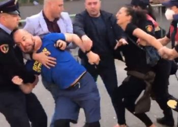 Policët e tërhoqën zvarrë se do mbronte Silva Cakën, Alfred Lela ia bën “haram” koleges që e “tradhtoi” për Ramën