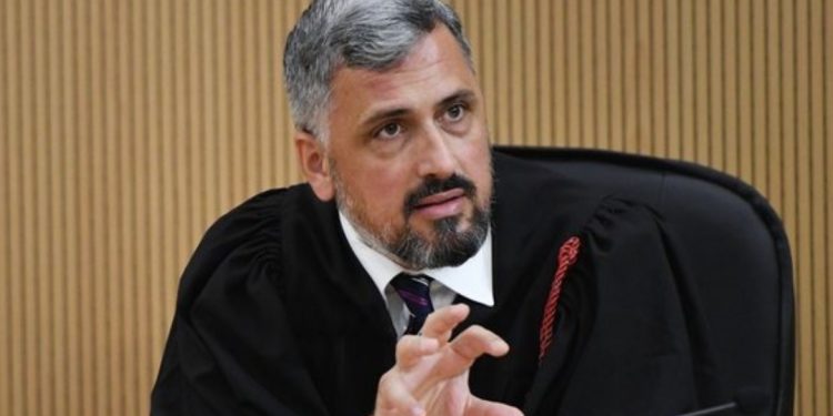 Gjykata e Lartë zgjedh anëtarin e ri të Kushtetueses, ja kush do të zëvendësojë Holta Zaçajn…