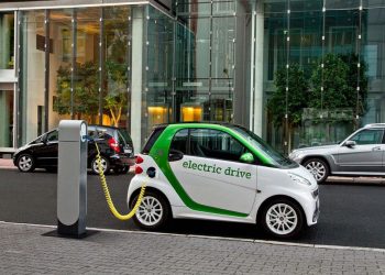 LAJM I KEQ për shqiptarët që kanë makina elektrike, duke filluar nga 1 Nëntori…