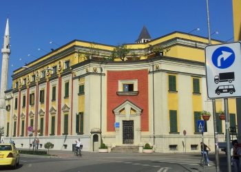 Del EMRI, shpallet zyrtarisht kandidati tjetër për Tiranën, kush sfidon Manastirliun…