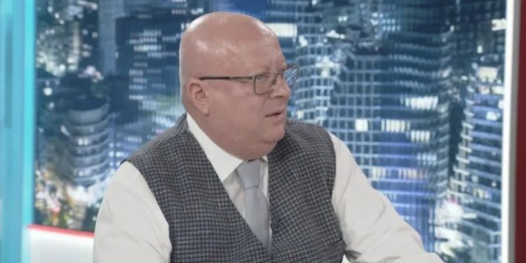 Avokati i Berishës nxjerr EMRIN e kandidatit të PD-së për Tiranën…