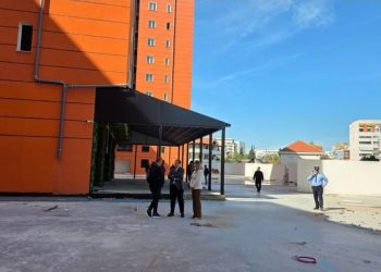 Mbi 4 mijë m² ndërtim pa leje, IMT bllokon pallatin e ri GJIGANT në këtë zonë…