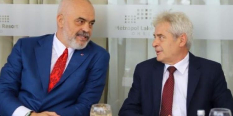 Protesta në Tiranë për UÇK-në, Ali Ahmeti ka një LAJM TË MIRË për Edi Ramën…