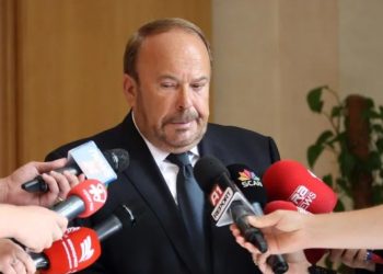 Gjendja e tepër e rënduar e Fatos Nanos, apeli i familjes: Kërkojmë vetëm…