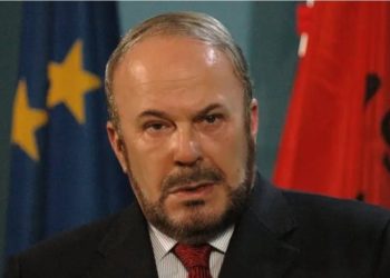 “Zemra i kishte pushuar”/ Specialistë nga jashtë në ndihmë të Fatos Nanos, ja gjendja aktuale…
