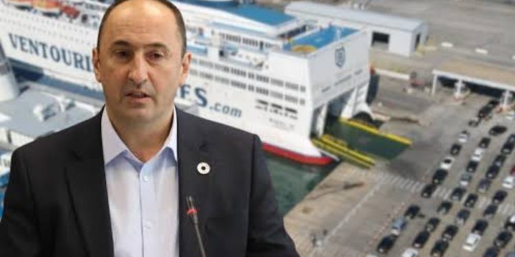 Analisti “shpërthen” pas emërimit të Liburn Aliut: Drejtor porti, një kosovar që nuk di not…