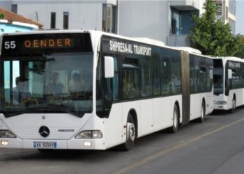 LAJM I KEQ/ Rritet çmimi i biletës për transportin urban në dy linja në Tiranë