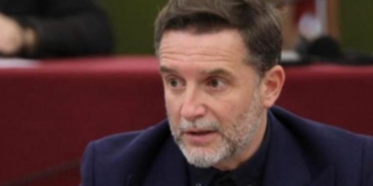 Braçe flet për ndarjen nga jeta të Fatos Nanos: Nuk ka një njeri që thotë se…