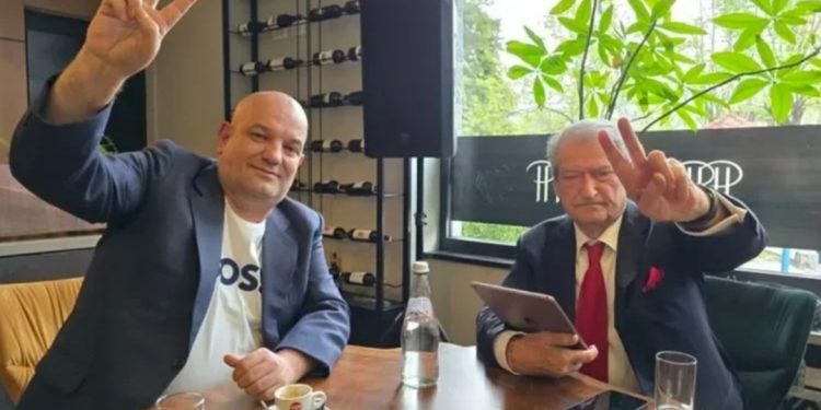 Ilir Vrenozi i kthehet kundër Berishës: Lëri protesat o Doktor, është tallje b*the…