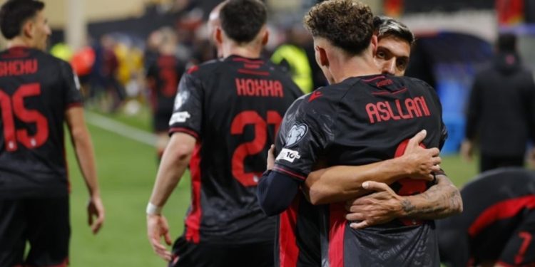 Ndryshime nga mbrojtja në sulm, Sylvinho “SHTANG” edhe Brojën! Ja formacioni zyrtar…