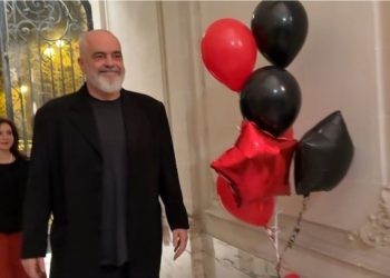 Rama që në mëngjes jep LAJMIN FANTASTIK për Shqipërinë: Sot një ditë historike…