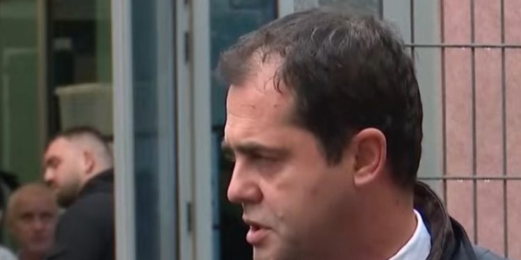 Bylykbashi 2 orë në SPAK! A keni marrë fletë-thirrje për “21 janarin”? Ja si përgjigjet deputeti i PD…