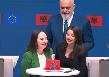 “Kjo tregon sa lart keni ecur”/ Lajm i mirë nga BE! Komisionerja: Urime Shqipëri…