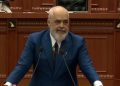 Deputetët e PD i kthyen kurrizin/ Rama i përgjigjet “dhëmbë për dhëmbë”: Për muri ju pafsha…