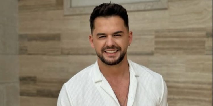 Muzika shqiptare në zi/ Zbulohet arsyeja e ndarjes nga jeta të Shpat Kasapit