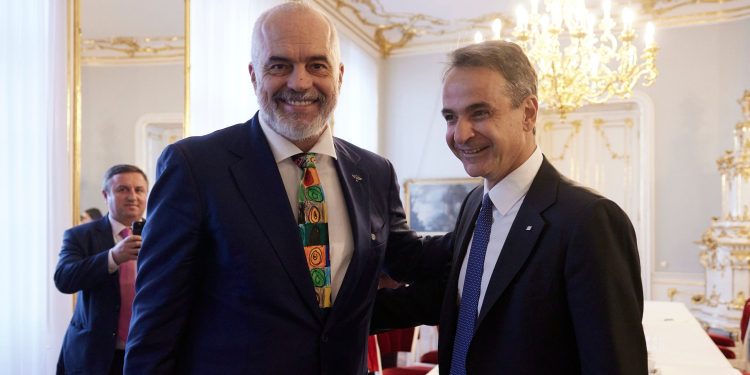 Bisedimet Mitsotakis-Rama/ Athina dhe Tirana më 16 dhjetor do të rifillojnë…