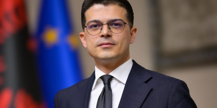 Ministri i Mbrojtjes: Për herë të parë pas 30 vitesh, Shqipëria do të prodhojë…