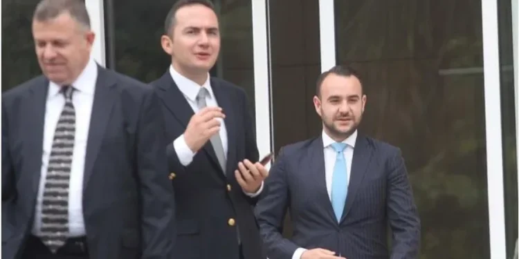 Ish-deputeti i PD “pa dorashka”: Me Klevis Balliun nuk pi as për kafe, jo më t’i kërkoj…