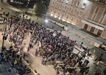 Berishës i dështoi protesta/ Ish-deputeti i PD “shpërthen” me kritika: Na quajtën tradhtar…