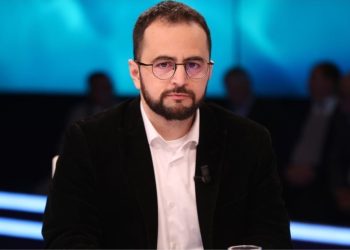 I mbështetur nga opozita e Berishës, Endri Shabani zyrtarizon kandidaturën për…