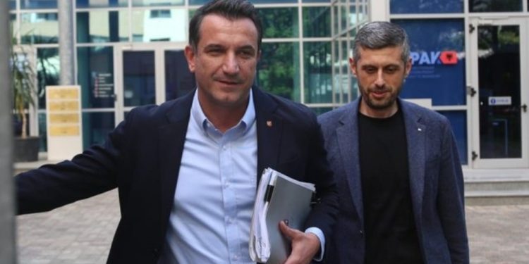 LAJM I FUNDIT/ Erion Veliaj largon avokatin e tij, GJKKO merr vendimin dhe i cakton një tjetër…