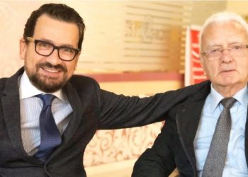 E FUNDIT/ Analisti jep lajmin e trishtë, ndahet nga jeta babai i tij…