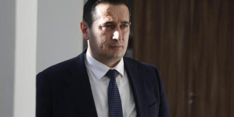 Kërkohet arrestimi i Ballukut, kreu i ri i SPAK-ut kryen LËVIZJEN e fundit: Së bashku…