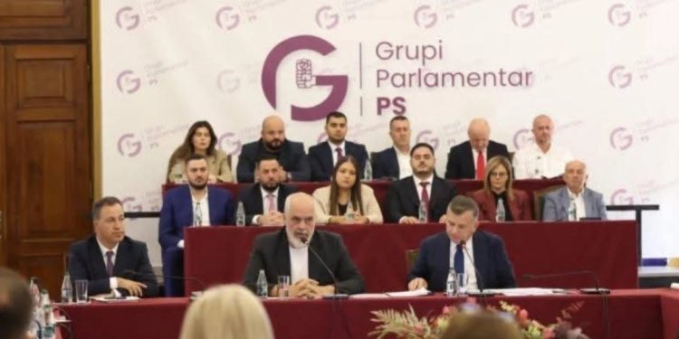 Festa e Grupit Parlamentar të PS, ZBULOHET kush ishte dhe kush mungoi…