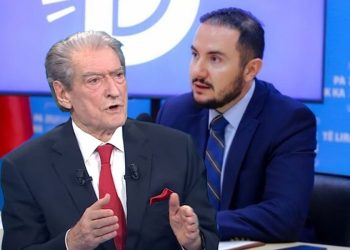 Pas “kryengritjes”/ A jeni takuar me Salianjin? Ja çfarë thotë Sali Berisha…