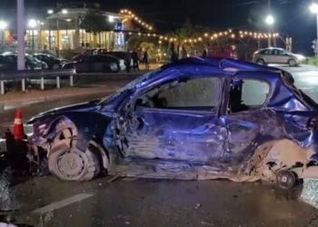 Lajm i Fundit/ Aksident tragjik në autostradën kombëtare, makinat bëhen “copash”, 16-vjeçari…