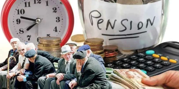Në Shqipëri NDRYSHON mosha e daljes në pension, vitin 2026 të moshuarit do të…