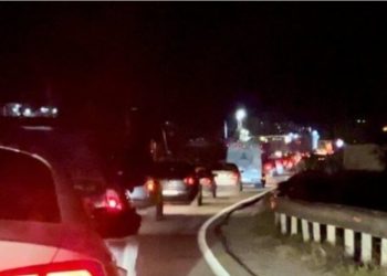 LAJM I FUNDIT/ Vijon KAOSI! Trafik i rënduar në aksin kombëtar…