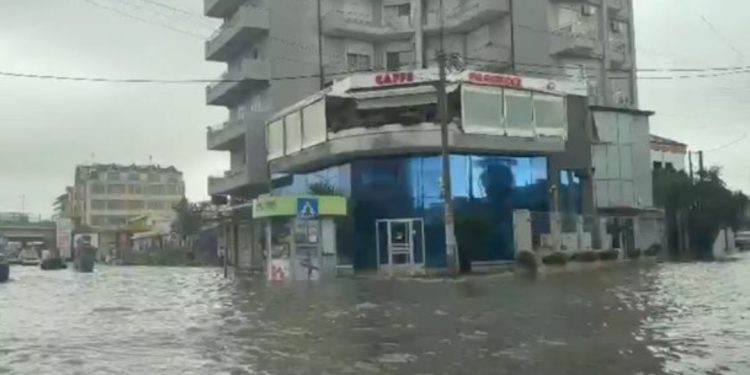 Njoftohet EVAKUIMI I DURRËSIT, Kryetarja e Bashkisë shpall gjendjen e emergjencës