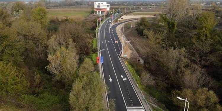 Nga sot bllokohet aksi Tiranë–Rinas, ja oraret dhe rrugët alternative ku mund të kalohet