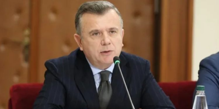 Zbulohet MESAZHI i Ballës për deputetët: Bëhuni gati për…