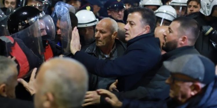 Protesta e Berishës, Flamur Noka zbulon skenarët dhe paralajmëron…