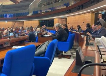 Shkoi i paftuar në Asamblenë Parlamentare të KE, Sali Berisha i zë vendin…