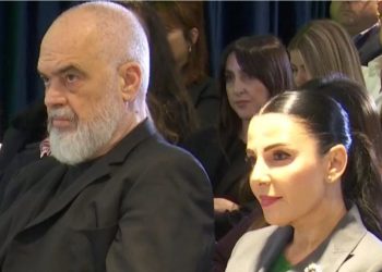 Balluku, vetëm Edi Rama e di çfarë do të ndodhë sot në shtëpinë e ish-mbretit të vetëm shqiptar