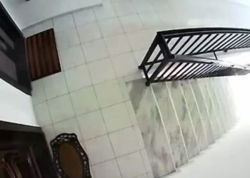 VIDEO/ Lëkundje të forta, pamje të FRIKSHMË nga tërmeti në Korçë