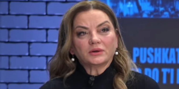 Albana Vokshi ankohet për zjarrin në protestë: Më morën flakë pantallonat dhe…