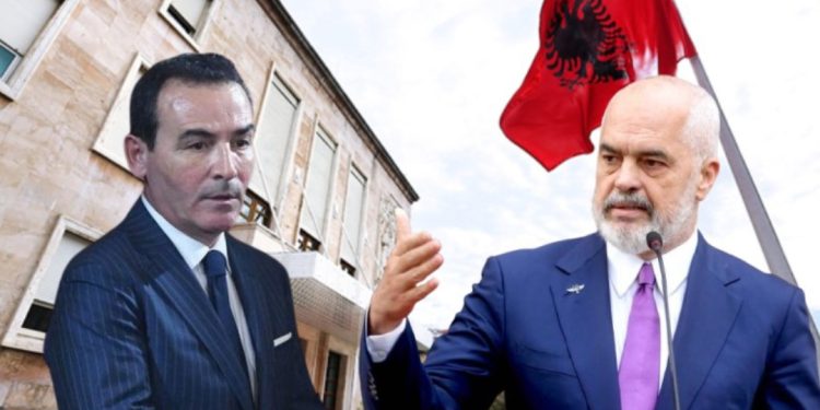 Engjëll Agaçi largohet nga detyra si Sekretar i Këshillit të Ministrave, ja kush e zëvendëson