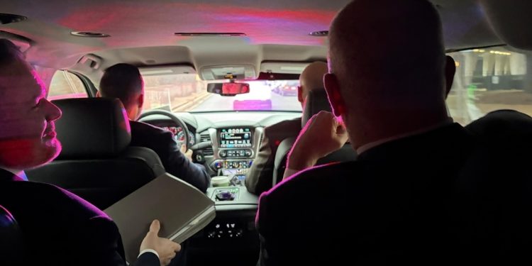 Del FOTO-ja e parë e Ramës nga SHBA, kryeministri udhëton drejt…