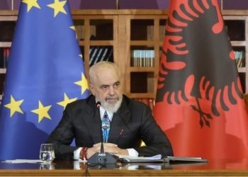 Sondazhi: Mbi 80% mendojnë se Rama gëzon mbështetjen e SHBA dhe BE