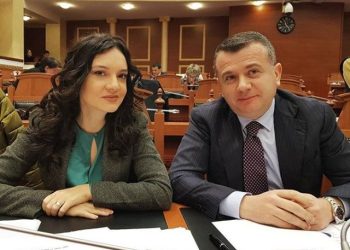 Rama heq Spiropalin nga Tirana, Balla merr drejtimin politik të…