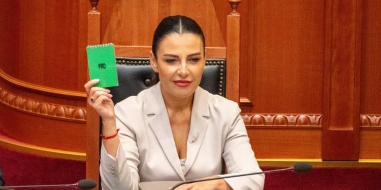 SPAK kërkon arrestimin e Ballukut/ Ambasada Britanike reagon URGJENT para seancës: Mos…