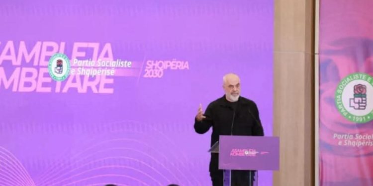 Ndryshojnë drejtuesit e PS në qarqe, ja kush ikën dhe kush mbetet…