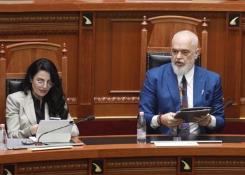 PD lexon raportin për “arrestimin” e Ballukut/ Rama kryen LËVIZJEN e papritur, çohet…