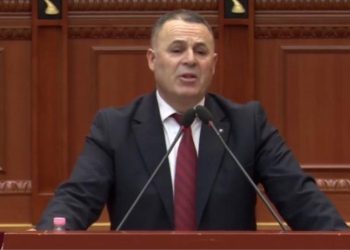 “Të bllokohet vendi!”/ Protesta e PD, Dogjani thirrje të fortë: Ngujim dhe…